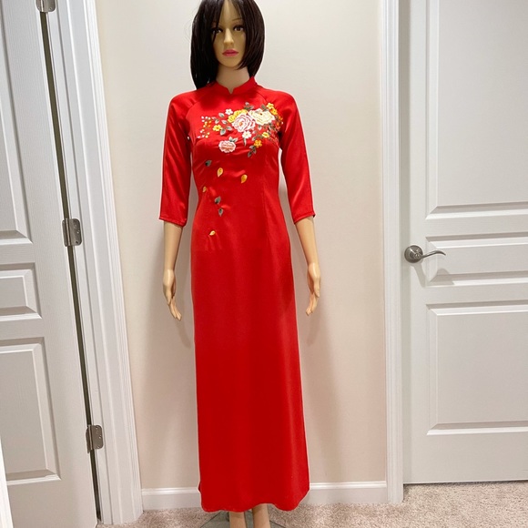 Other - New Vietnamese ao dai Tây Thi thêu (embroidered)